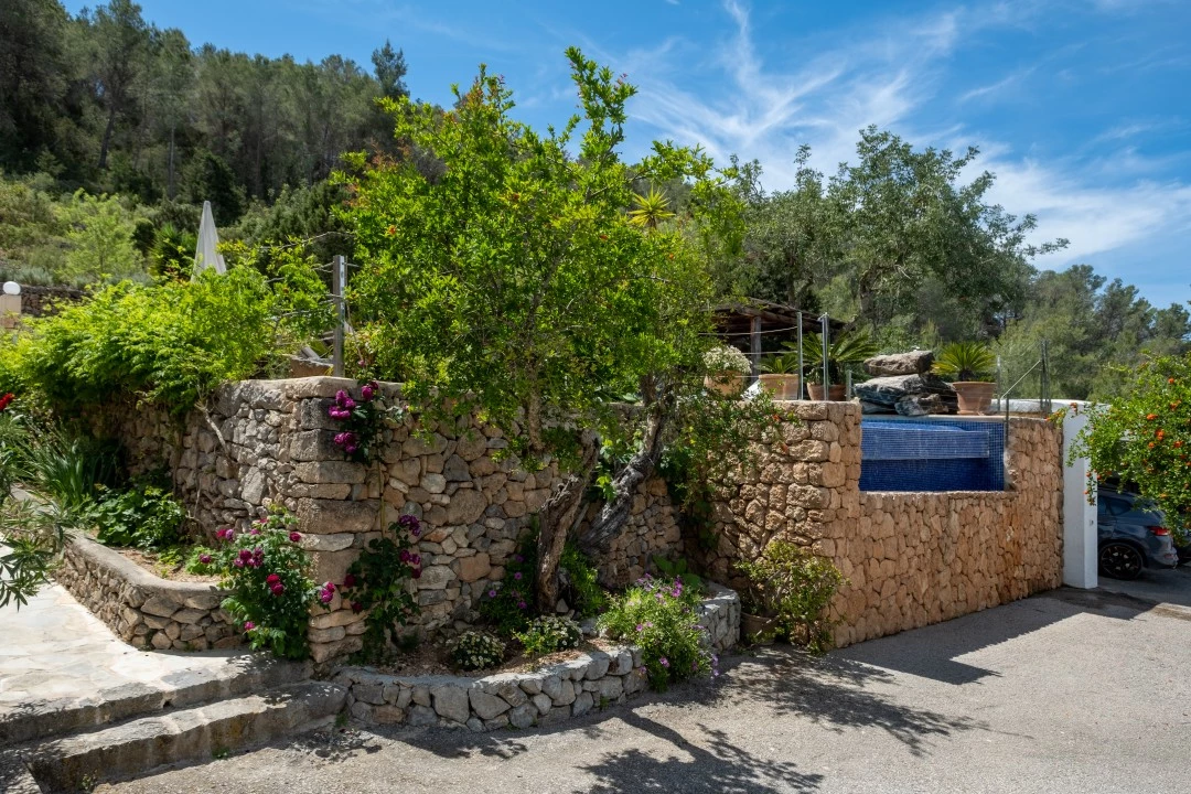 1684146347-Prospectors Luxury real estate Ibiza to rent villa Can Xauret spain property halll rental outside.webp